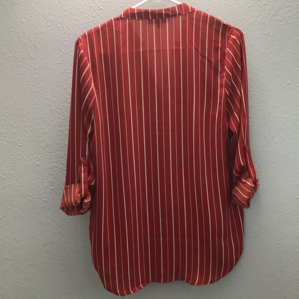 T•I•M•I•N•G Blouse - Picture 2 of 6